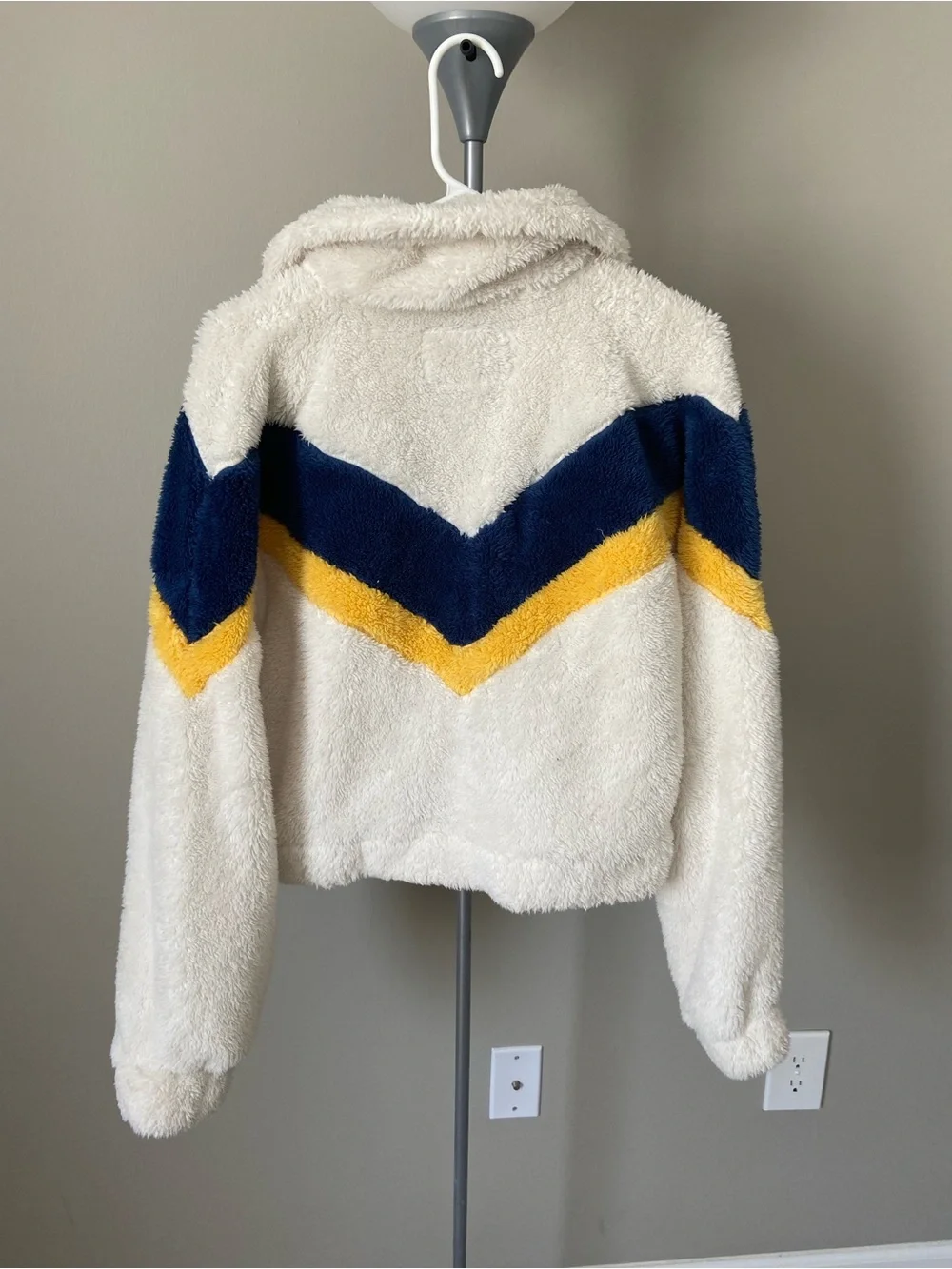 University of Michigan Fleece Zip Summit Sportswear - Picture 2 of 3